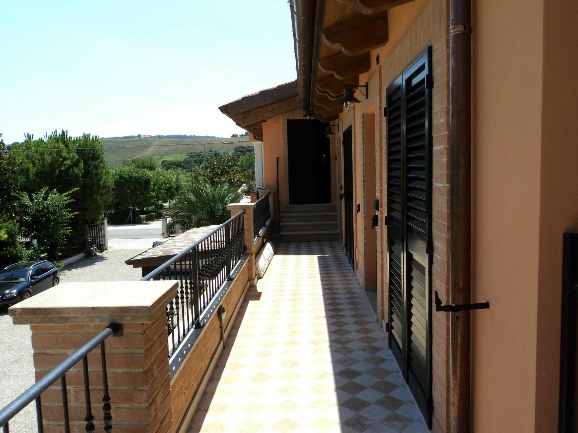 Agriturismo Le Vigne Fermo Eksteriør bilde