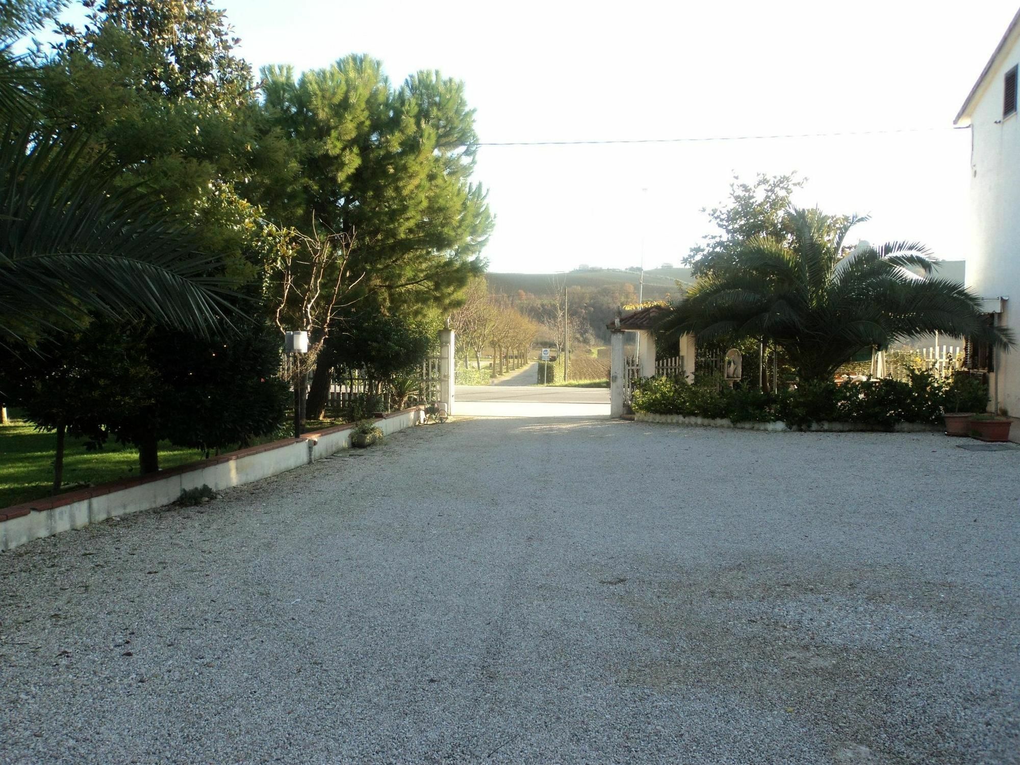 Agriturismo Le Vigne Fermo Eksteriør bilde